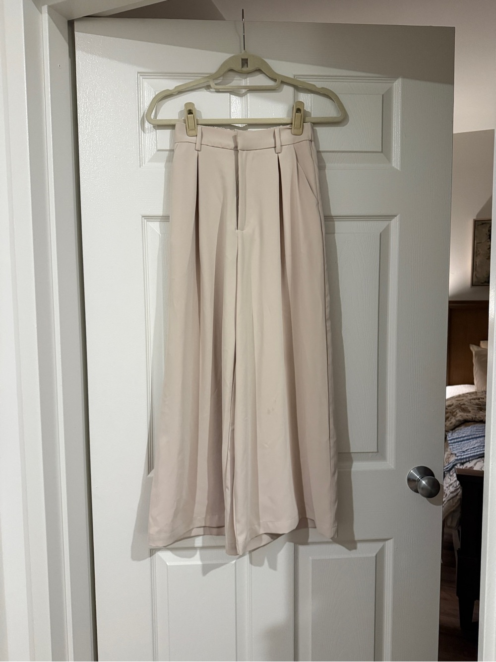 Women's Wide-Leg Cream Skirt Pants